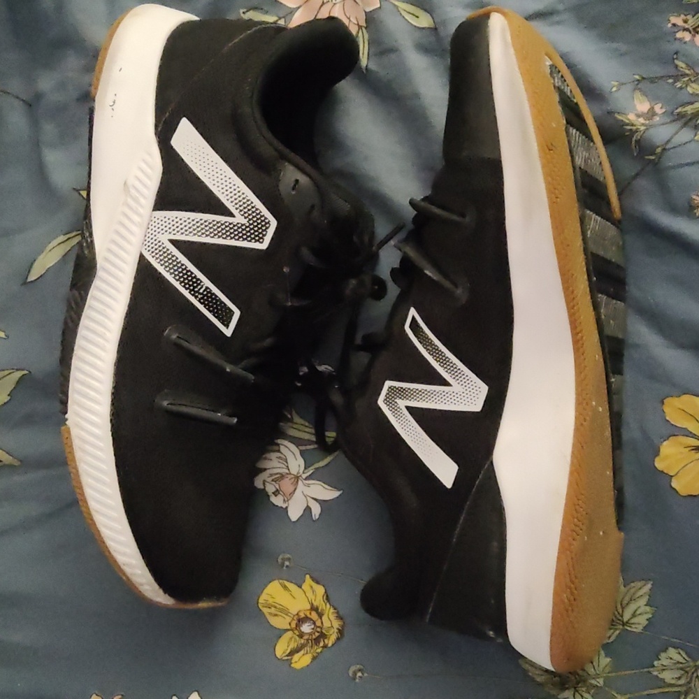 COPY - New balance shoes